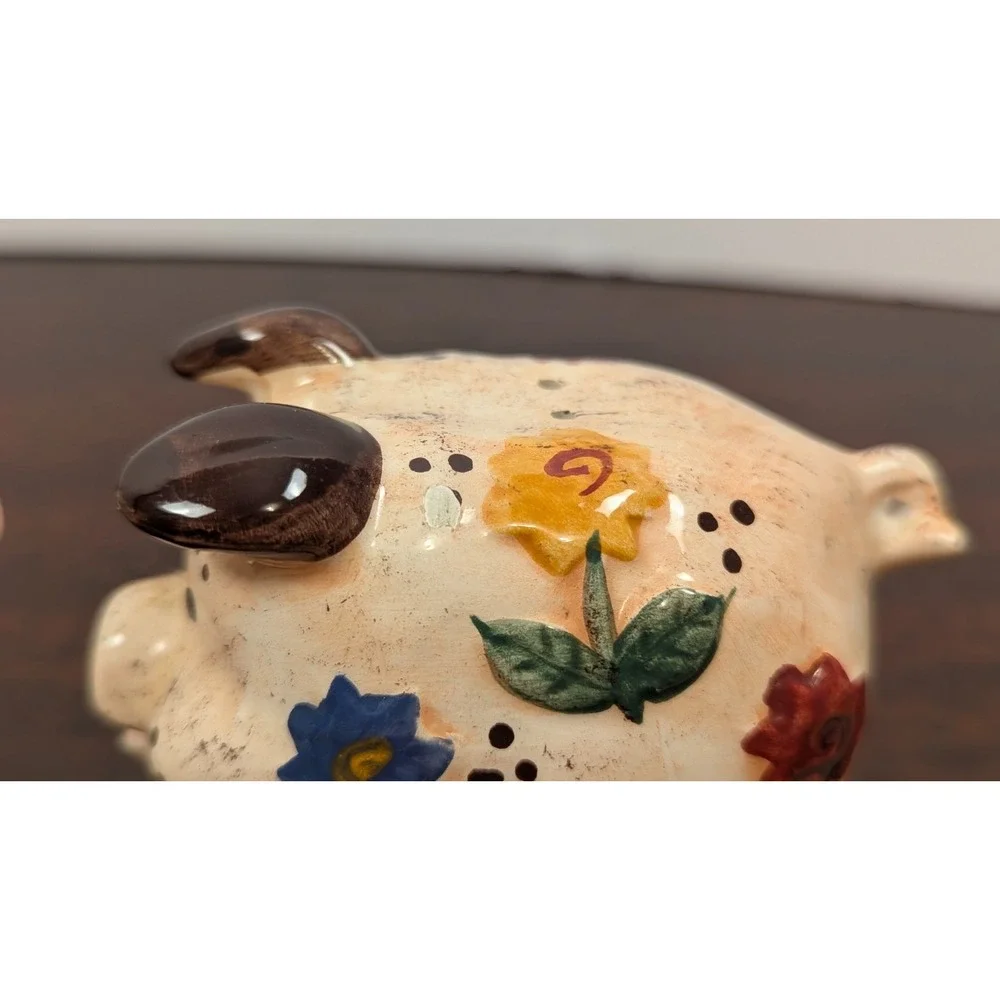 Vintage Ceramic Pig Salt & Pepper Shakers Floral Farmhouse Kitsch Pair 3